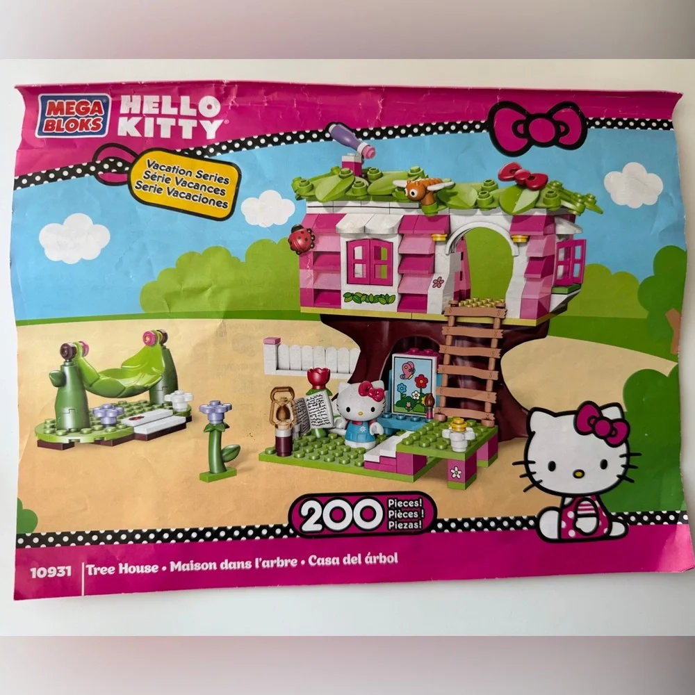 MEGA BLOKS SANRIO Hello Kitty Tree House Set #10931
